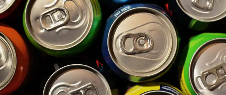 Napoje Energetyczne: Dlaczego Są Szkodliwe? Fakty i Zagrożenia