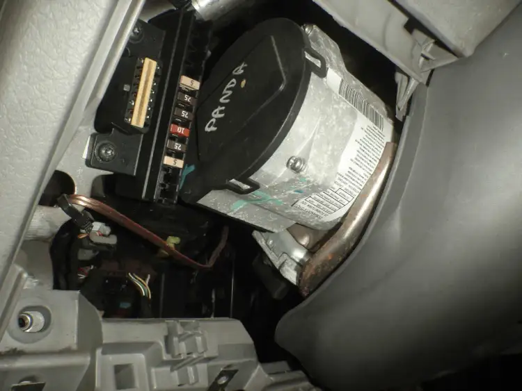 Czujnik skrętu Fiat Panda: Awaria? Diagnoza i tania naprawa!