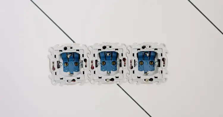  Średnie miesięczne zużycie prądu przez polskie gospodarstwo domowe w 2023 roku