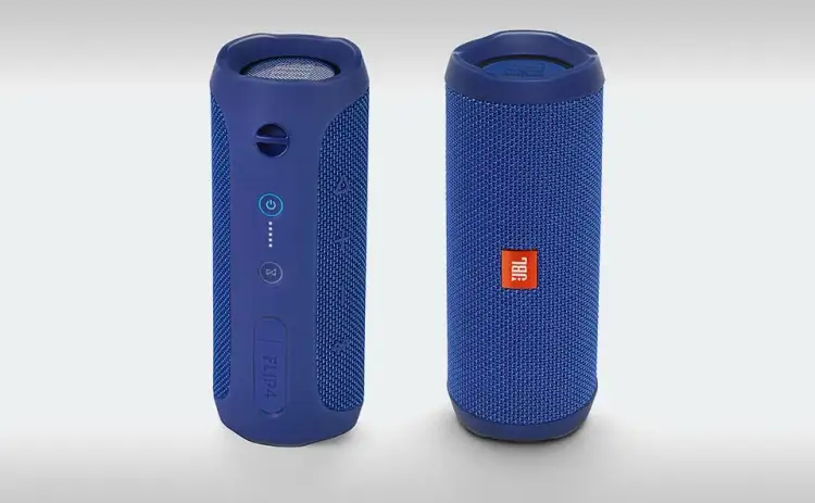 JBL Flip 4 pojemność baterii: 3000 mAh i 12 godzin odtwarzania