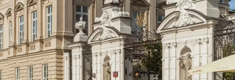 Uniwersytet Warszawski koronawirus: Jak zmiany wpływają na studia?