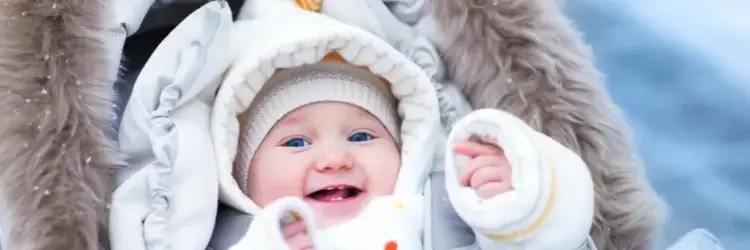 Jak odpowiednio ubrać noworodka zimą, aby uniknąć przegrzania?