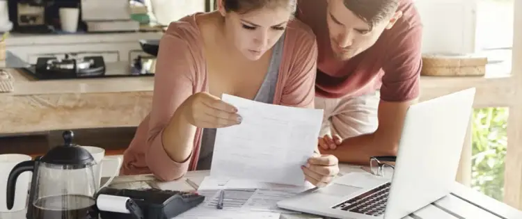 Kiedy można sprzedać mieszkanie bez podatku i uniknąć strat?