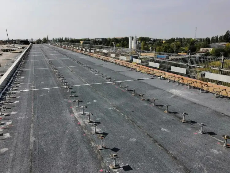 Kotwy talerzowe mostowe cena – jakie są najniższe oferty i opcje?