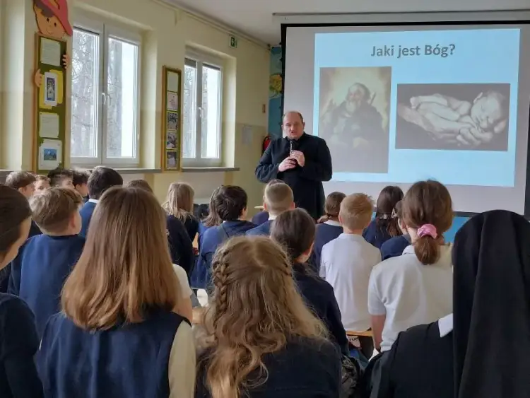 Jak zorganizować rekolekcje w szkole – praktyczne kroki i sprawdzone pomysły