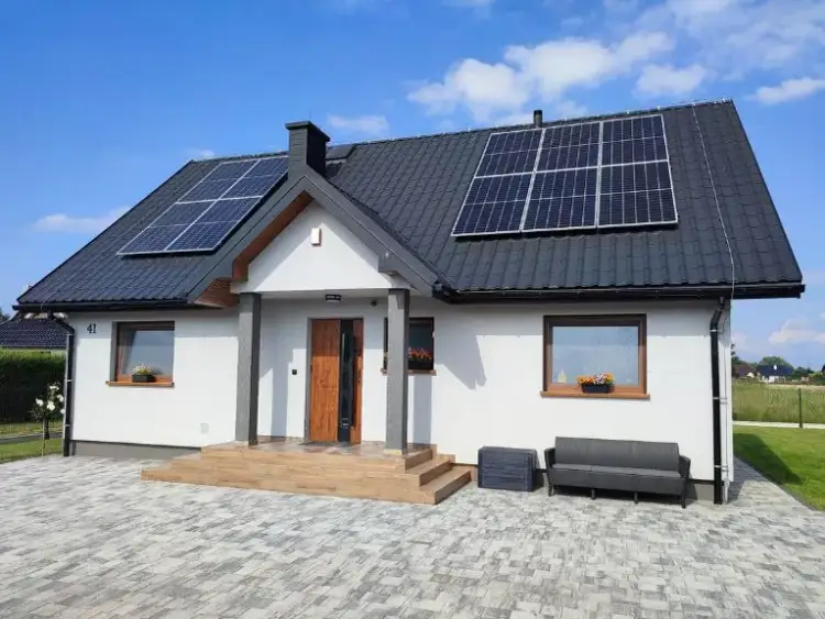 Projekt domu Kamilek: funkcjonalny i energooszczędny dom marzeń