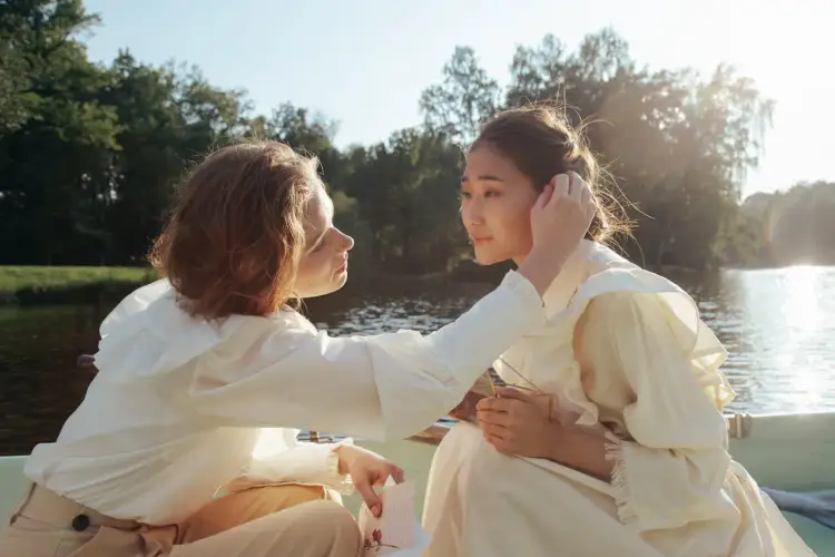 Modne fryzury damskie 2025