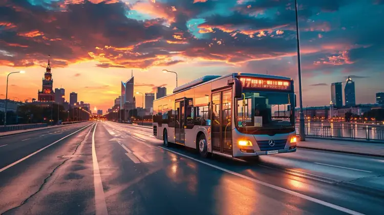 Połączenia busowe Radom Warszawa - rozkład jazdy i informacje