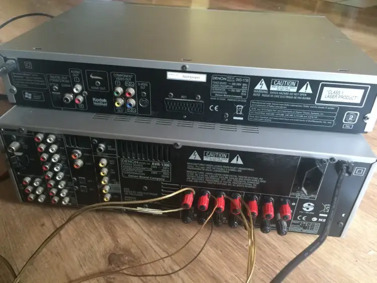 Jak podłączyć Denon AVR-1306: proste kroki i najczęstsze problemy