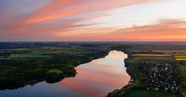 Najpiękniejsze miejsca na Mazurach, które musisz zobaczyć w Polsce