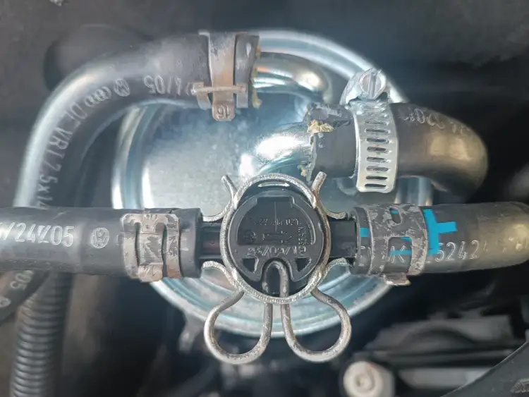 Filtr paliwa Audi A2 1.4 TDI: Objawy, wybór i wymiana bez błędów