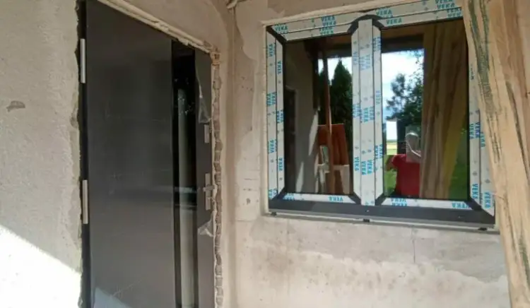 Czyste powietrze: jak uzyskać dofinansowanie na wymianę drzwi?