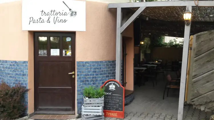 Włoskie klimaty trattorii: Jak odróżnić autentyk od podróbki?