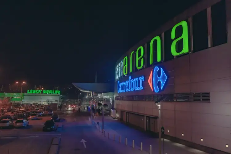 Arena Gliwice: Zakupy bez stresu? Sprawdź godziny i dojazd!