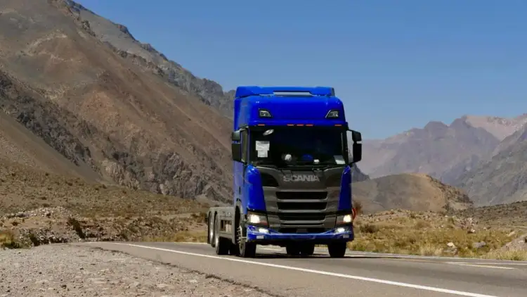 Kiedy kierowca ma prawo do wcześniejszej emerytury? Sprawdź wymagania