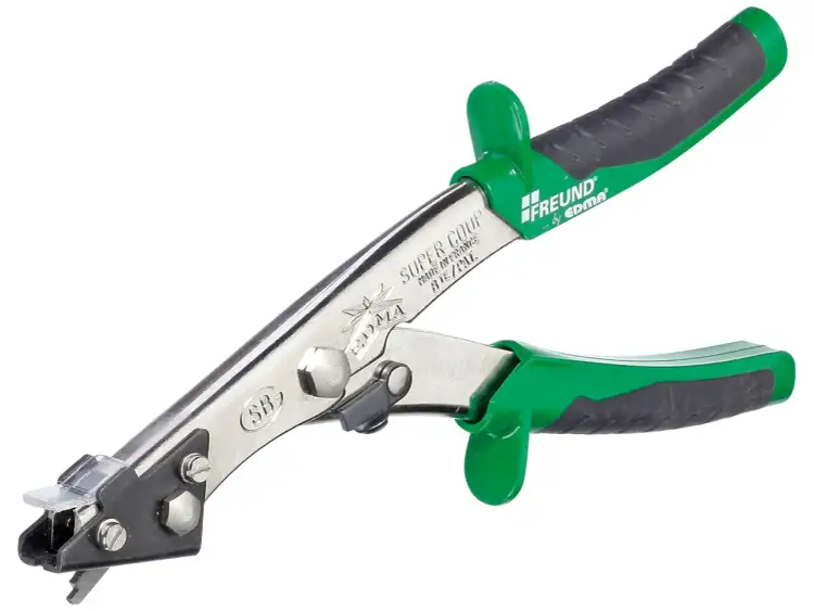 Nożyce do blachodachówki: Jak wybrać najlepsze do Twojego dachu