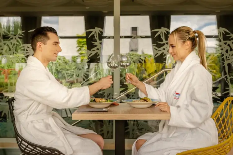 Hotel Bażantowo Sport: Czy to idealne miejsce na Twój pobyt?