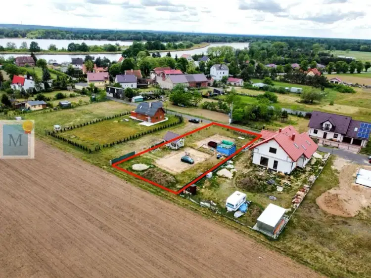 10 arów jaka to działka? Odkryj jej potencjał i możliwości zabudowy