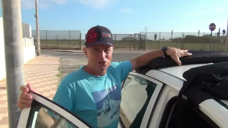 Jak przewozić windsurfing - uniknij uszkodzeń i transportuj bezpiecznie