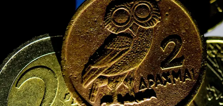 Jaka była waluta w Grecji przed euro? Poznaj historię drachmy
