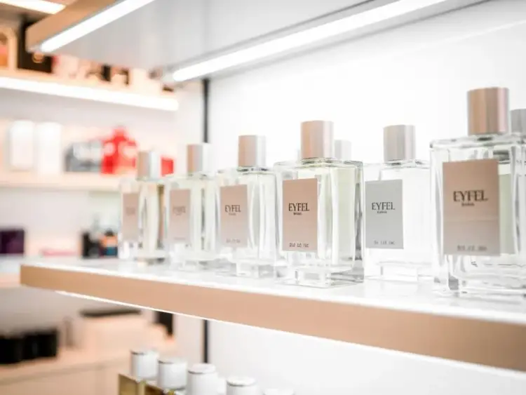 Czy w Empiku są oryginalne perfumy? Poznaj autentyczność ofert