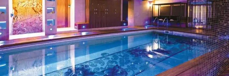 Najlepsze hotele z basenem dla rodzin w Gdańsku i Sopocie