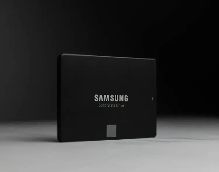 Jak dysk SSD wpływa na pracę całego komputera? Wyjaśniamy