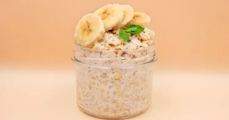 Owsianka z bananem - kremowa i idealna. Poznaj sekret!