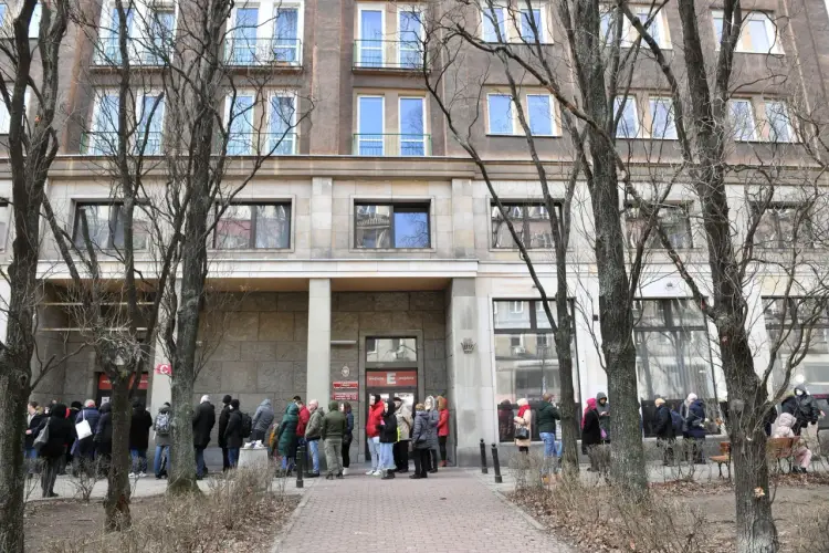 Gdzie wyrobić paszport? Sprawdź punkty i procedurę