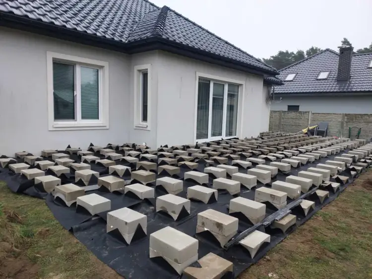Taras na słupach betonowych - Jak uniknąć kosztownych błędów?