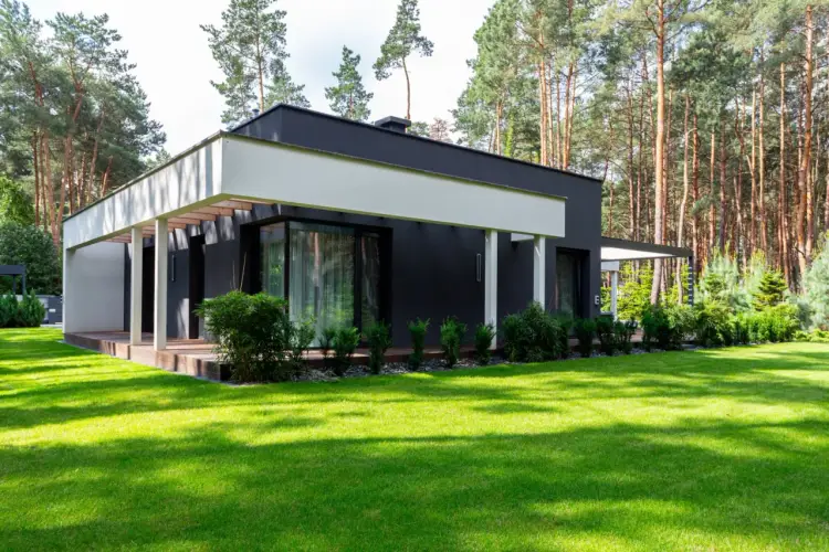 Koszt budowy domu 150m2 - Ile naprawdę zapłacisz?