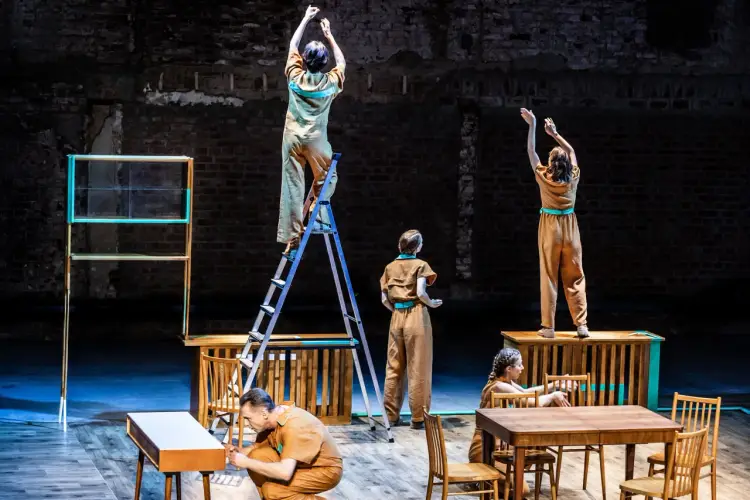 Apoteoza w teatrze - Co to jest i jak ją rozpoznać?