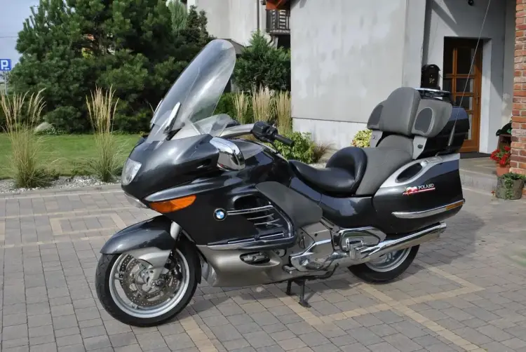 BMW K1200LT - Król komfortu? Pełny przewodnik dla kupującego.