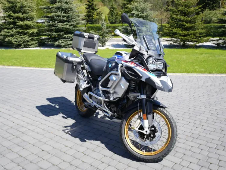 BMW R 1250 GS - Ile waży i czy to dla Ciebie?