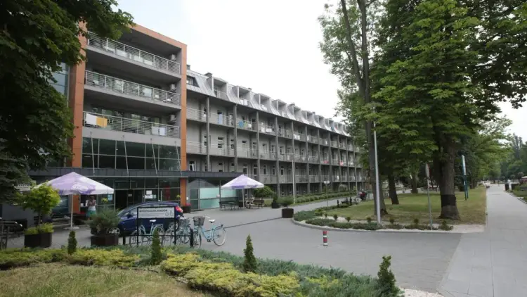 Ile się czeka do sanatorium z NFZ? Sprawdź czas oczekiwania w Polsce