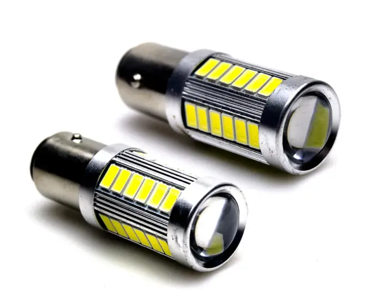 Jak wybrać idealną żarówkę P21 5W 12V do swojego samochodu