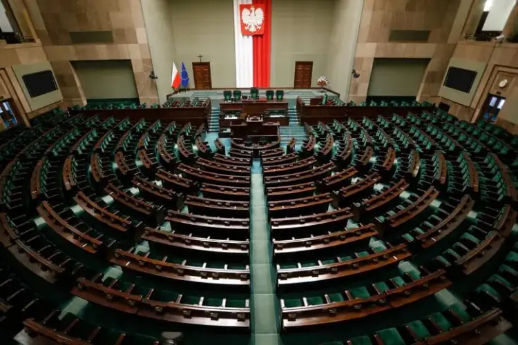 Ile zarabia polityk w sejmie? Poznaj zaskakujące szczegóły wynagrodzenia