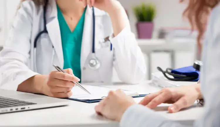 Co bada endokrynolog? Kluczowe testy, które mogą uratować zdrowie