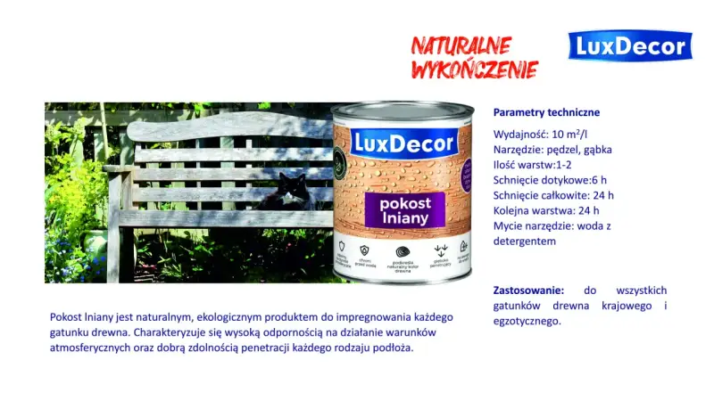 Czarny kot na ławce w ogrodzie obok puszki z napisem "pokost lniany" LuxDecor. Naturalne wykończenie drewna.