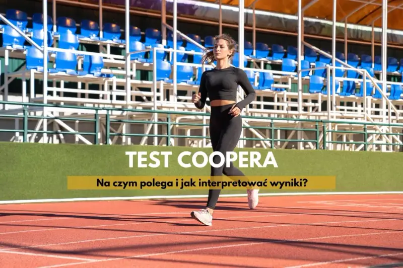 Kobieta biegnie na bieżni stadionu, przygotowując się do testu Coopera.