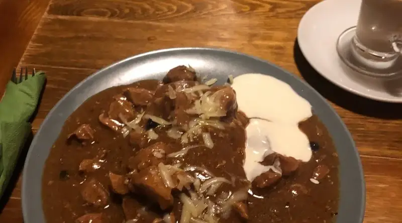 Menu Bacówki u Józka: Sprawdź popularne dania i ceny potraw