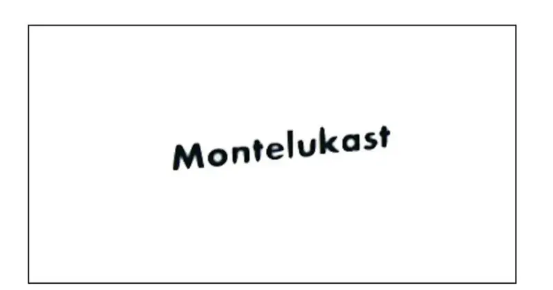 Napis "Montelukast" w kolorze czarnym, lekko pochylony, na białym tle.