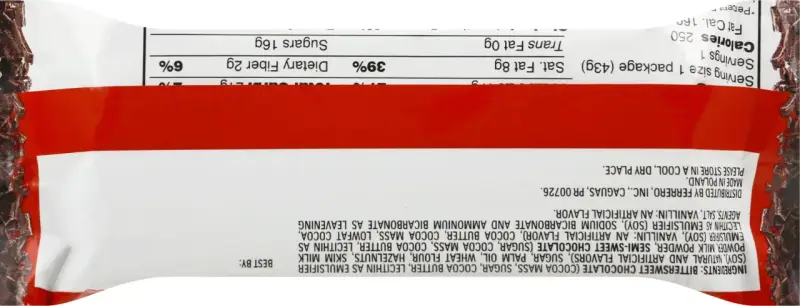 Porcja 43g zawiera 250 kcal. Idealny na szybką przekąskę, gdy masz ochotę na coś słodkiego. Kinder Bueno kcal to Twój mały grzeszek.