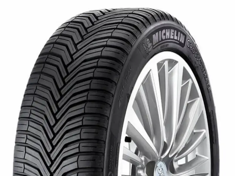Opona całoroczna Michelin CrossClimate na feldze. Wyniki testu opon całorocznych potwierdzają jej wszechstronność.