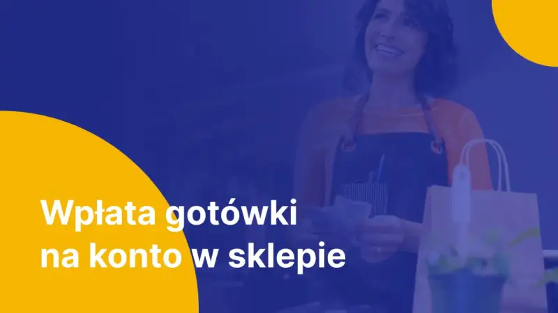 Uśmiechnięta sprzedawczyni liczy pieniądze. Dowiedz się, jak wpłacić gotówkę na konto w sklepie.