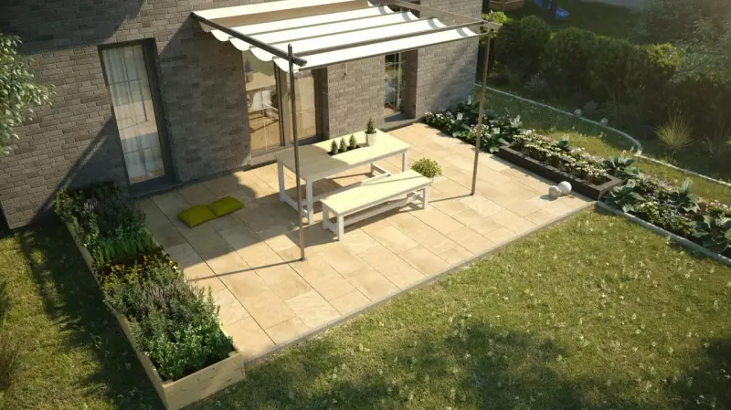 Moderne garten terrasse ideen: helle Steinplatten, Pergola mit Sonnensegel, Holztisch mit Bänken, grüne Beete und Rasen.