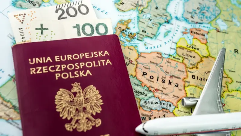 Ile trwa wyrobienie paszportu? Realny czas i jak go przyspieszyć