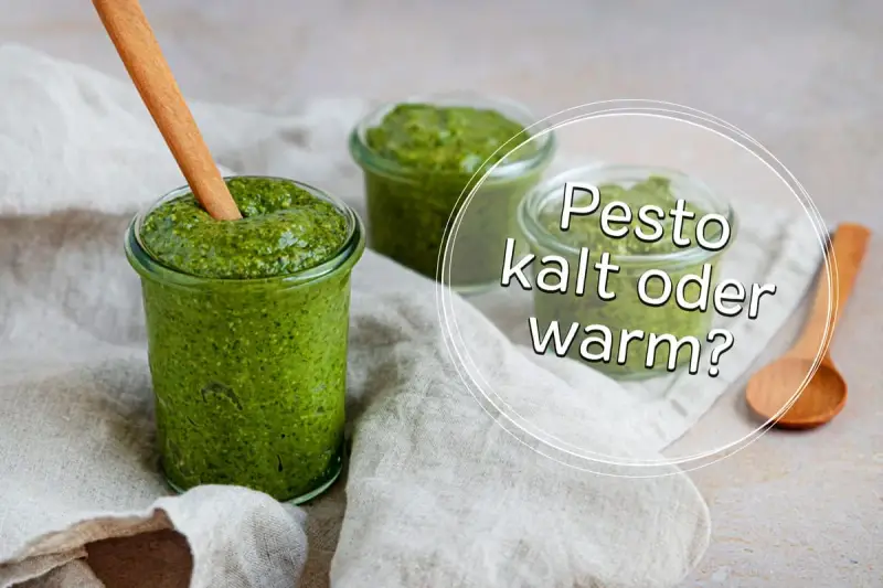 Frisches Pesto in Gläsern, bereit zum Genuss. Ob kalt oder warm, Pesto ist immer ein Genuss.