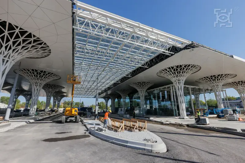 Dworzec Lublin PKP: Jak dojechać? Kompletny przewodnik z Metropolitalnym