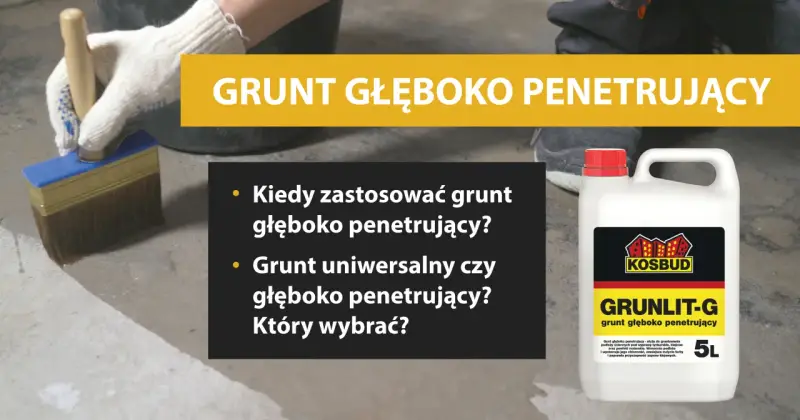Ręka w białej rękawicy nakłada pędzlem grunt głęboko penetrujący na betonową posadzkę. Obok kanister z produktem.